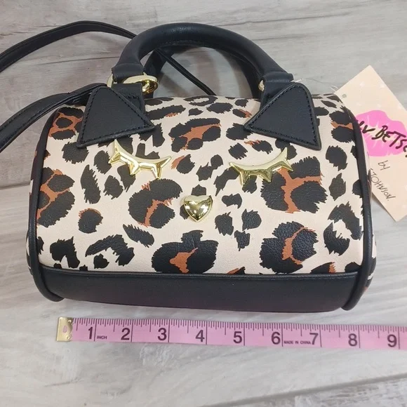 Betsey Johnson Cheetah Mini Barrel NWT - Picture 5 of 9